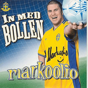 In Med Bollen by Markoolio