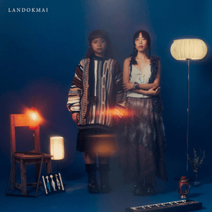 เกาะลอยฟ้า (Still) by Landokmai
