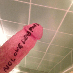 No Love Deep Web by Death Grips