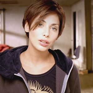 Torn (Official Video) [HD Remastered] by Natalie Imbruglia