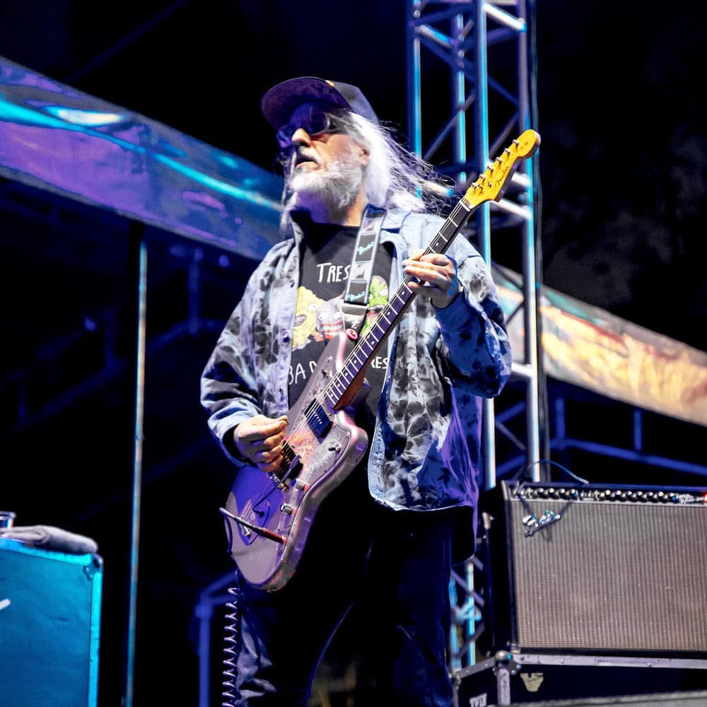Dinosaur Jr.