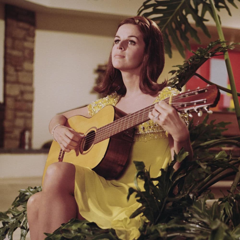 Claudine Longet