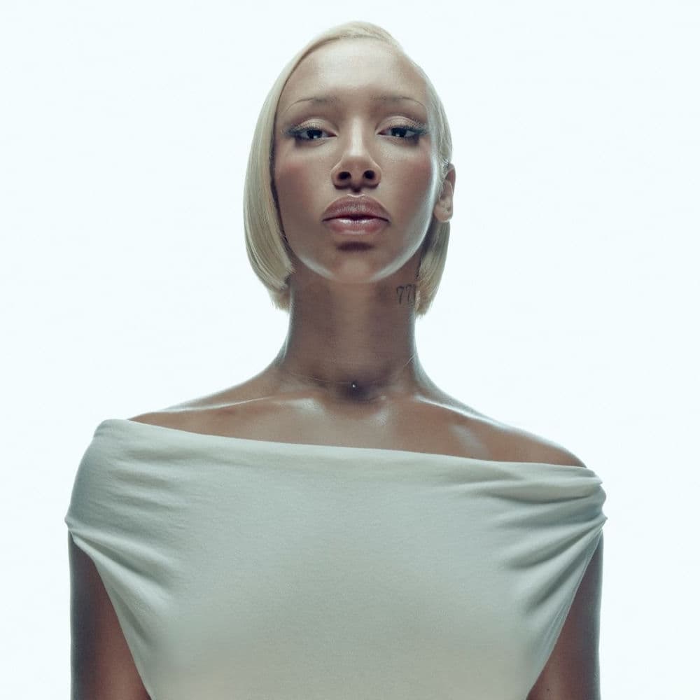 Naomi Sharon
