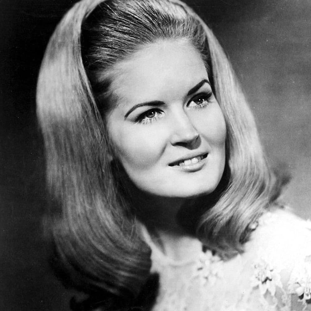 Lynn Anderson