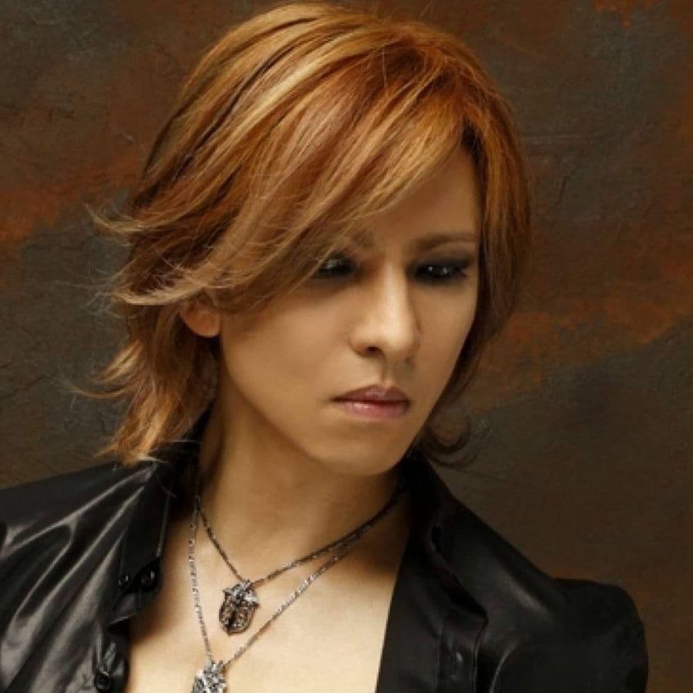YOSHIKI