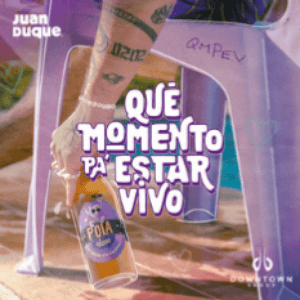 Qué Momento Pa' Estar Vivo by Juan Duque