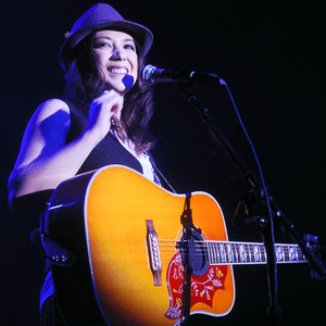 Oxygen Custom Concert by Michelle Branch